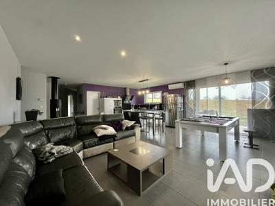 Maison - 147 m² - 6 pièces