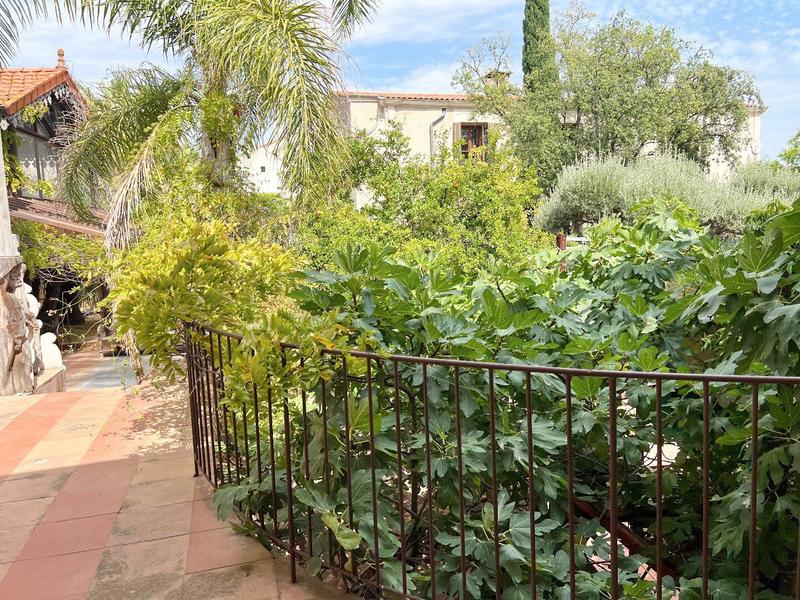 Maison - 259 m² - 9 pièces