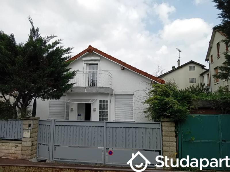 Maison - 135 m² - 3 pièces