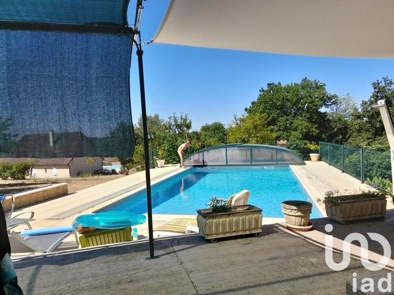 Maison - 176 m² - 7 pièces