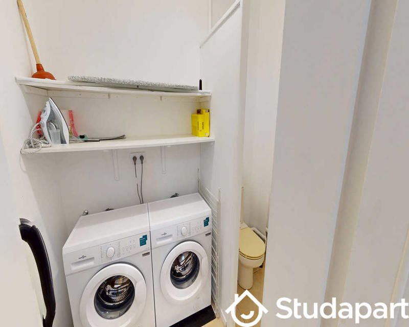 Chambre - 230 m² - 1 pièce