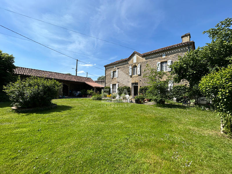 Maison - 138 m² - 5 pièces