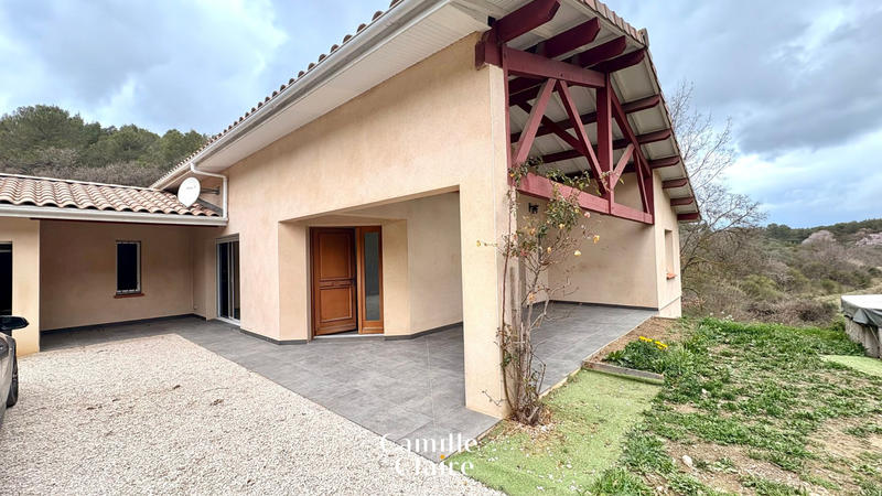 Maison - 140 m² - 6 pièces