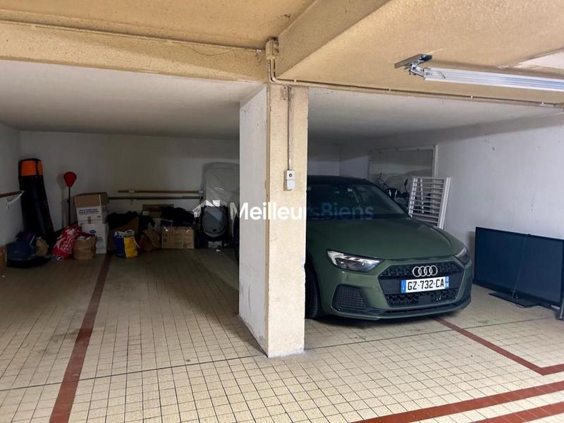 Appartement - 98 m² - 3 pièces