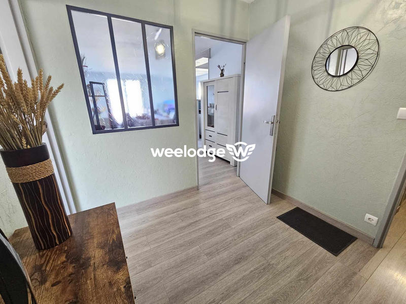 Appartement - 117 m² - 6 pièces