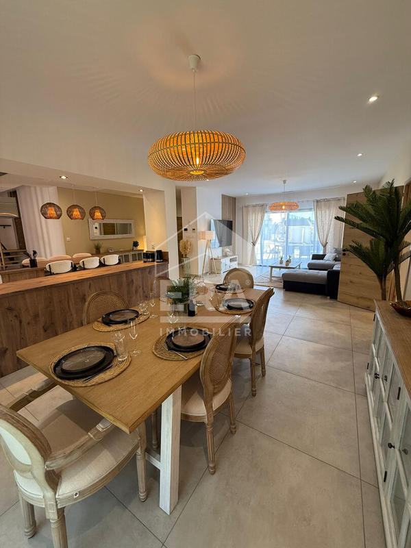 Villa - 145 m² - 4 pièces