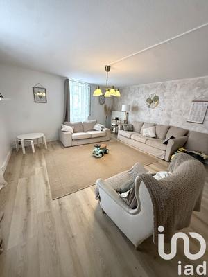 Maison - 160 m² - 5 pièces