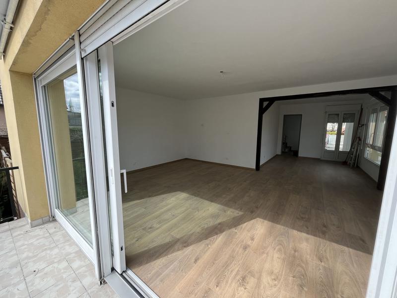 Maison - 96 m² - 4 pièces