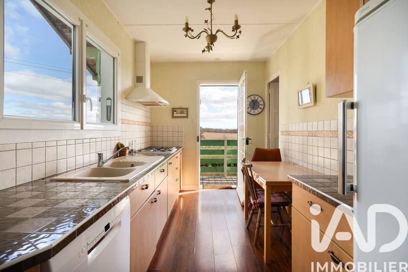 Maison - 180 m² - 7 pièces