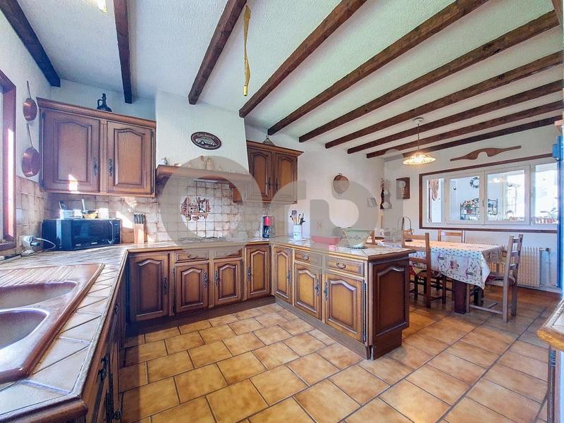 Corps de ferme - 177 m² - 6 pièces