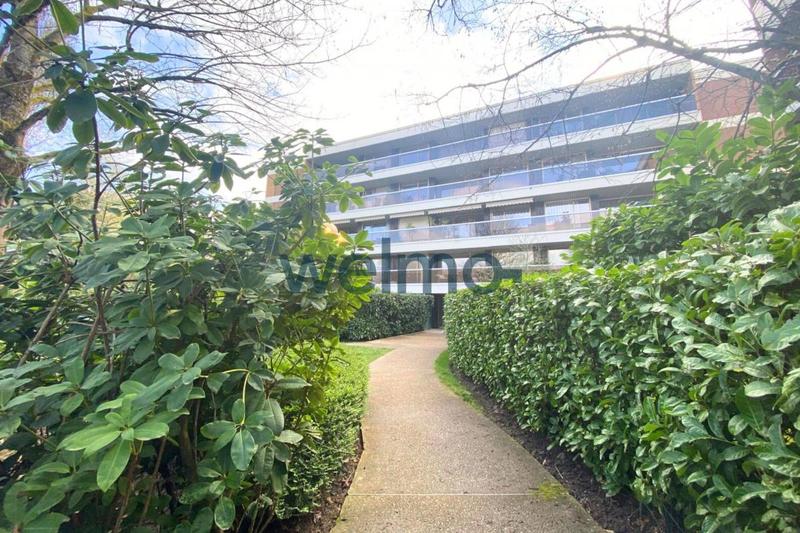 Appartement - 96 m² - 5 pièces