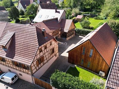 Maison - 207 m² - 7 pièces