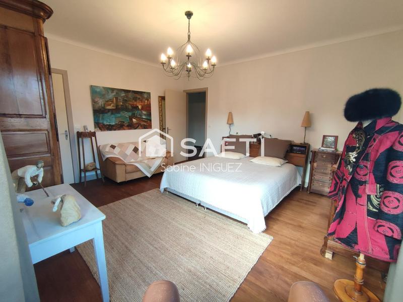 Maison - 169 m² - 7 pièces