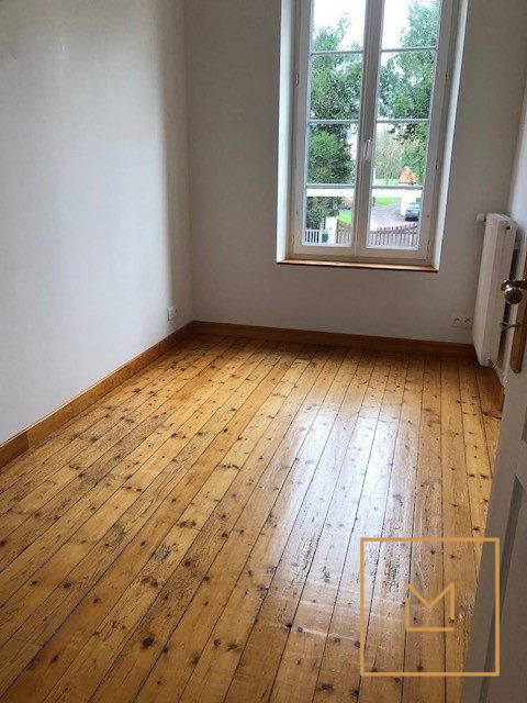 Maison - 92 m² - 5 pièces