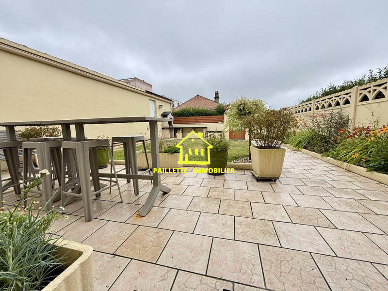 Maison - 96 m² - 4 pièces