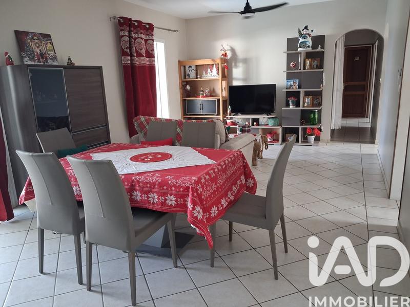 Maison - 167 m² - 8 pièces