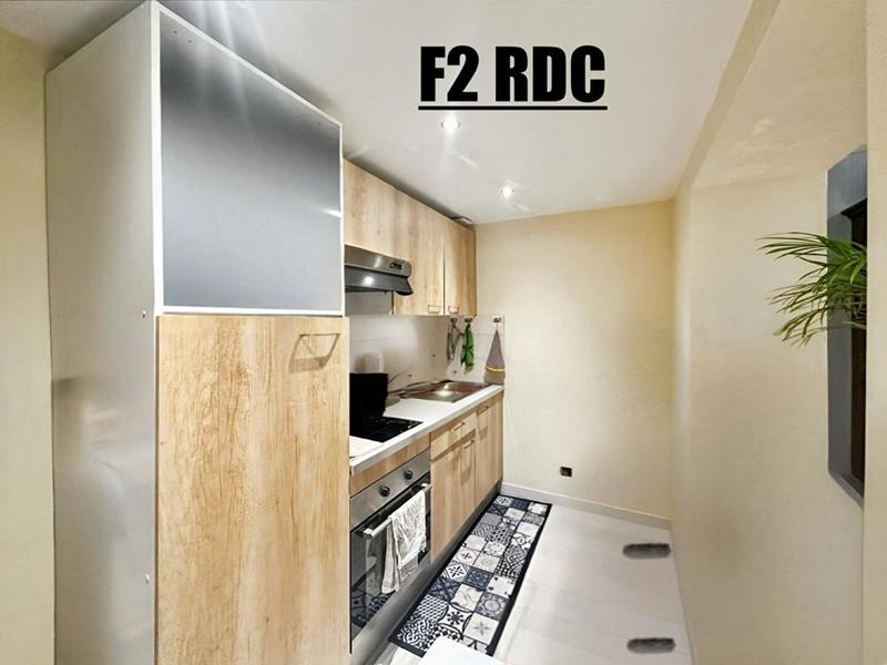 Immeuble - 170 m² - 7 pièces