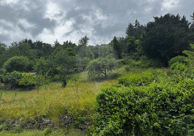 Terrain constructible - 2 073 m²