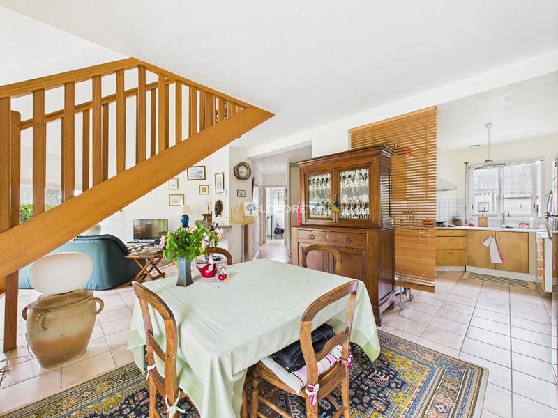 Maison contemporaine - 111 m² - 5 pièces