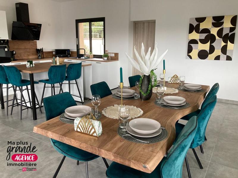 Maison - 156 m² - 5 pièces