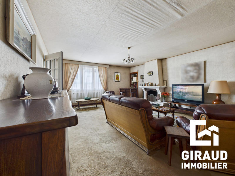 Maison ancienne - 153 m² - 6 pièces