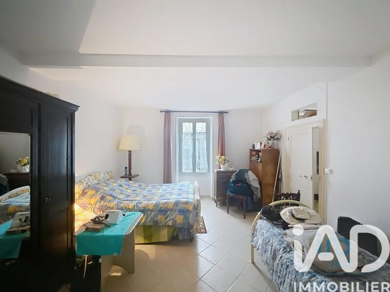 Maison - 146 m² - 6 pièces