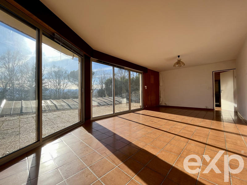 Maison - 97 m² - 4 pièces