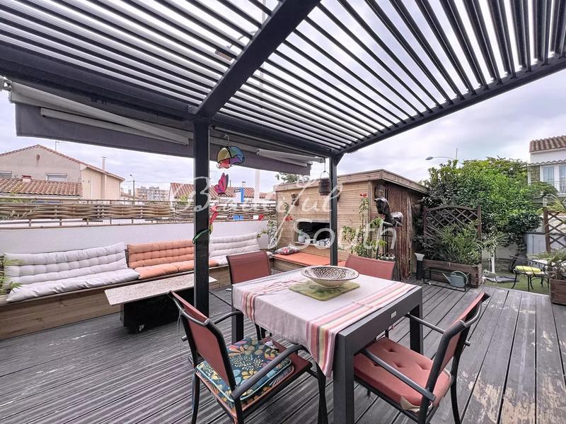 Maison - 84 m² - 4 pièces