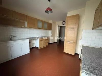 Appartement - 101 m² - 4 pièces