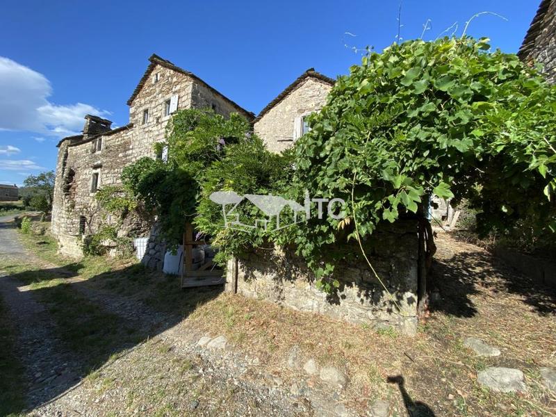 Maison - 258 m² - 7 pièces