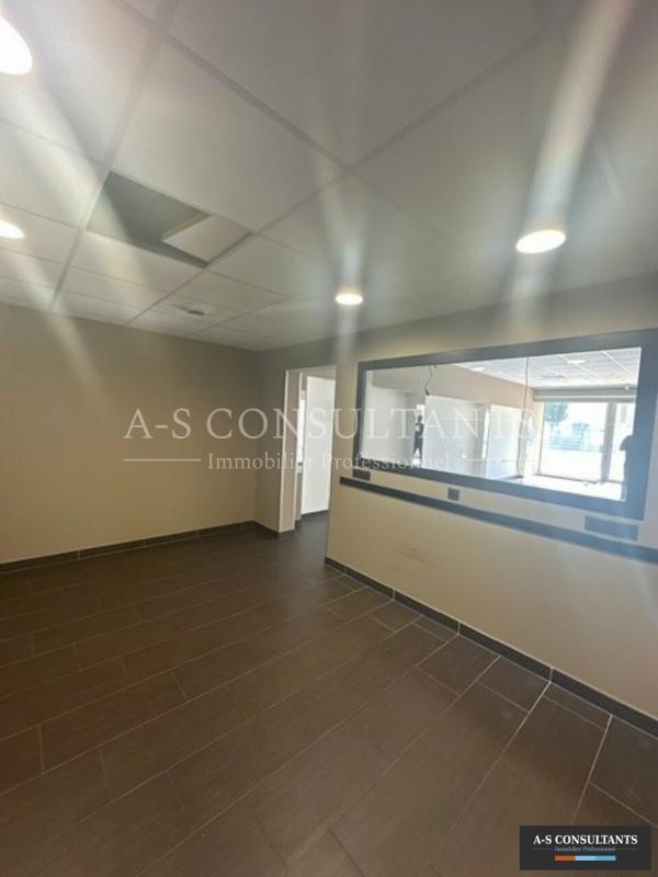 Local commercial - 118 m²