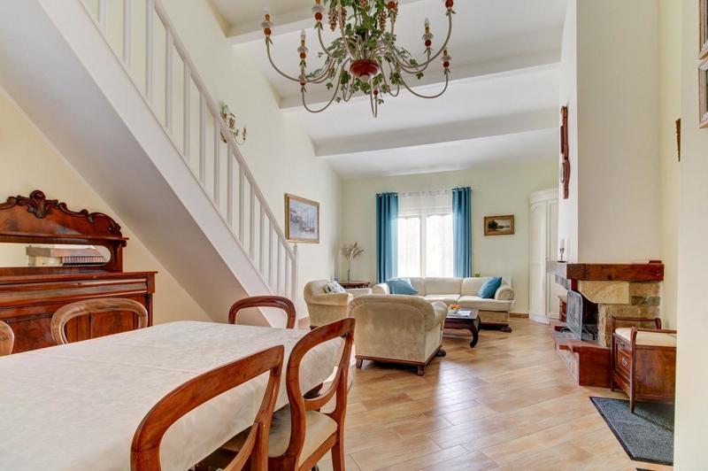 Maison - 107 m² - 4 pièces