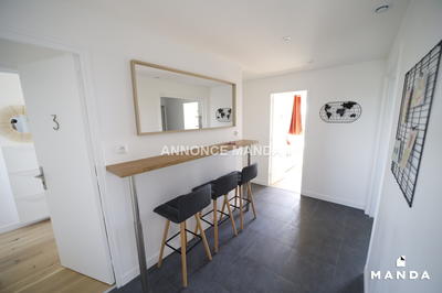 Chambre - 11 m² - 5 pièces