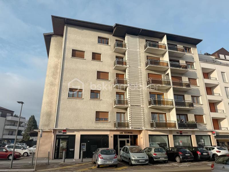 Appartement - 65 m² - 3 pièces