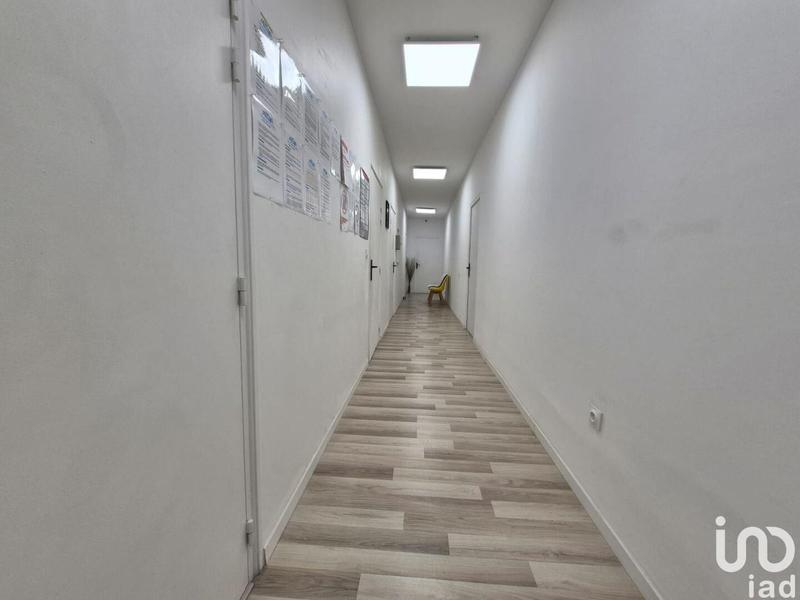 Local commercial - 229 m²