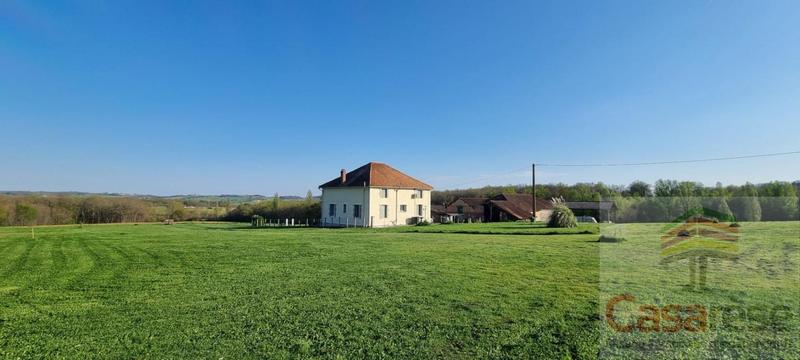 Demeure - 220 m² - 7 pièces