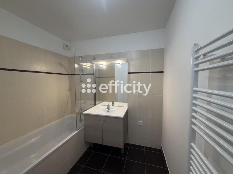 Appartement - 87 m² - 4 pièces