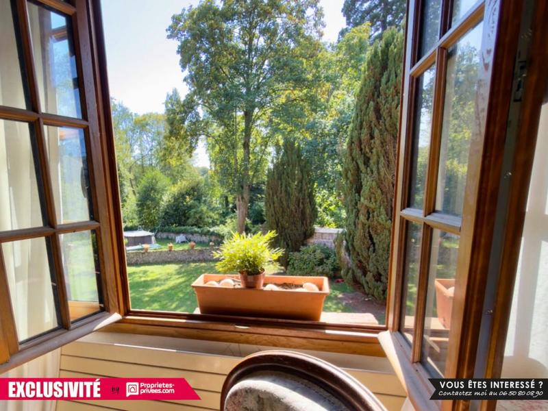 Maison - 226 m² - 8 pièces