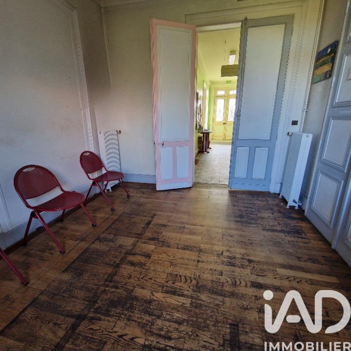 Maison - 440 m² - 14 pièces