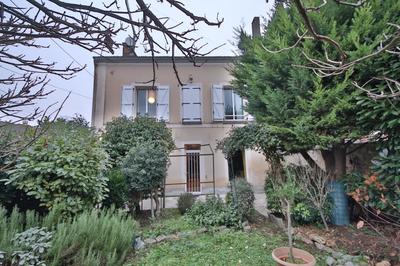 Maison - 138 m² - 5 pièces