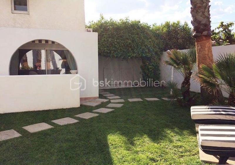 Propriété - 140 m² - 6 pièces