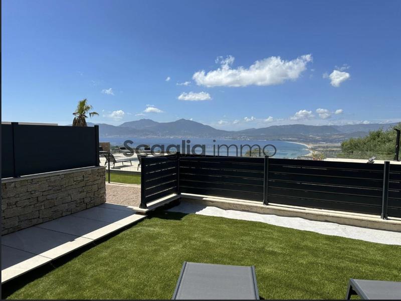 Appartement - 85 m² - 3 pièces