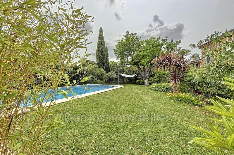 Mas - 141 m² - 6 pièces