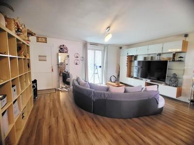 Maison - 87 m² - 4 pièces
