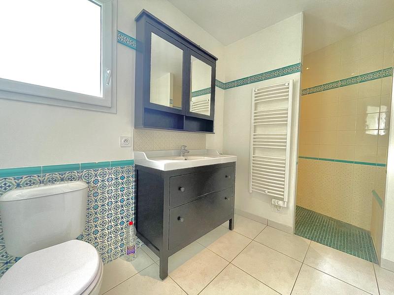 Maison traditionnelle - 161 m² - 7 pièces