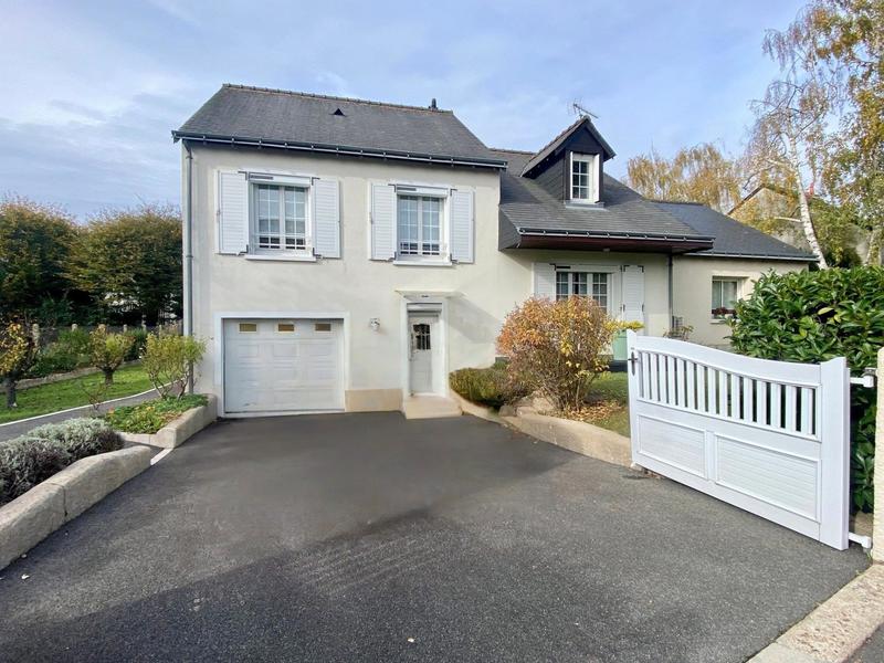 Maison - 145 m² - 5 pièces