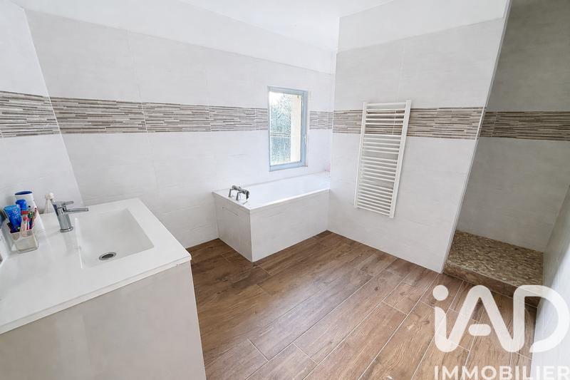 Maison - 190 m² - 6 pièces