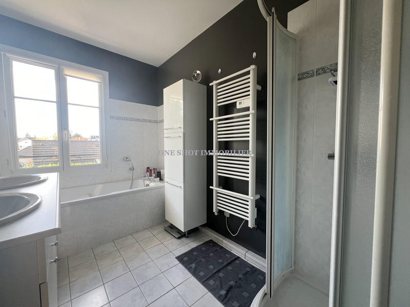 Maison contemporaine - 178 m² - 6 pièces