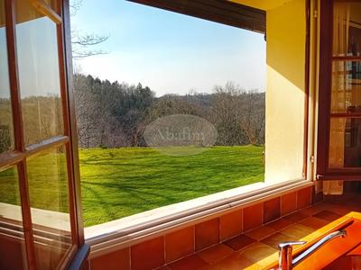 Maison - 138 m² - 5 pièces