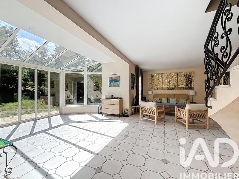 Maison - 168 m² - 6 pièces